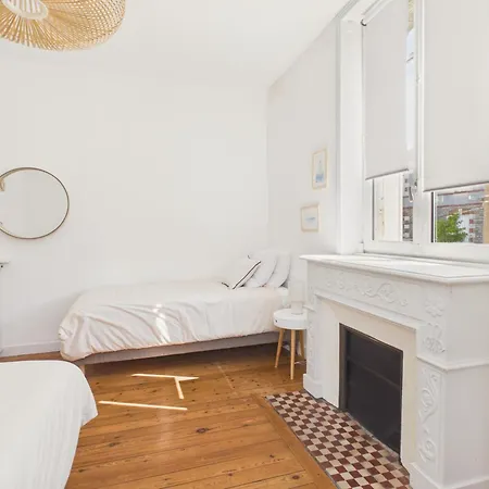Superbe Maison Pour 9, Jardin, A Pied