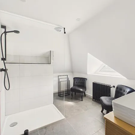 Superbe Maison Pour 9, Jardin, A Pied Holiday home Pornichet