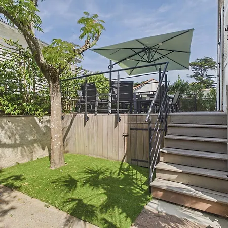 Holiday home Superbe Maison Pour 9, Jardin, A Pied Pornichet